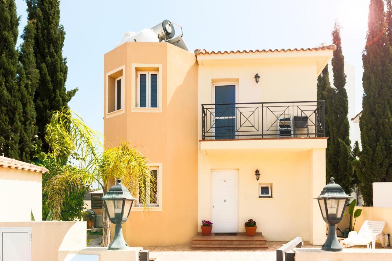 Andina Villa Close To The Sea Protaras Buitenkant foto